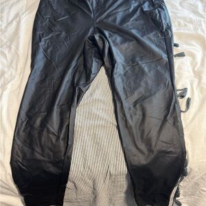 Torrid Black Leggings Sleek Form-Fitting Design